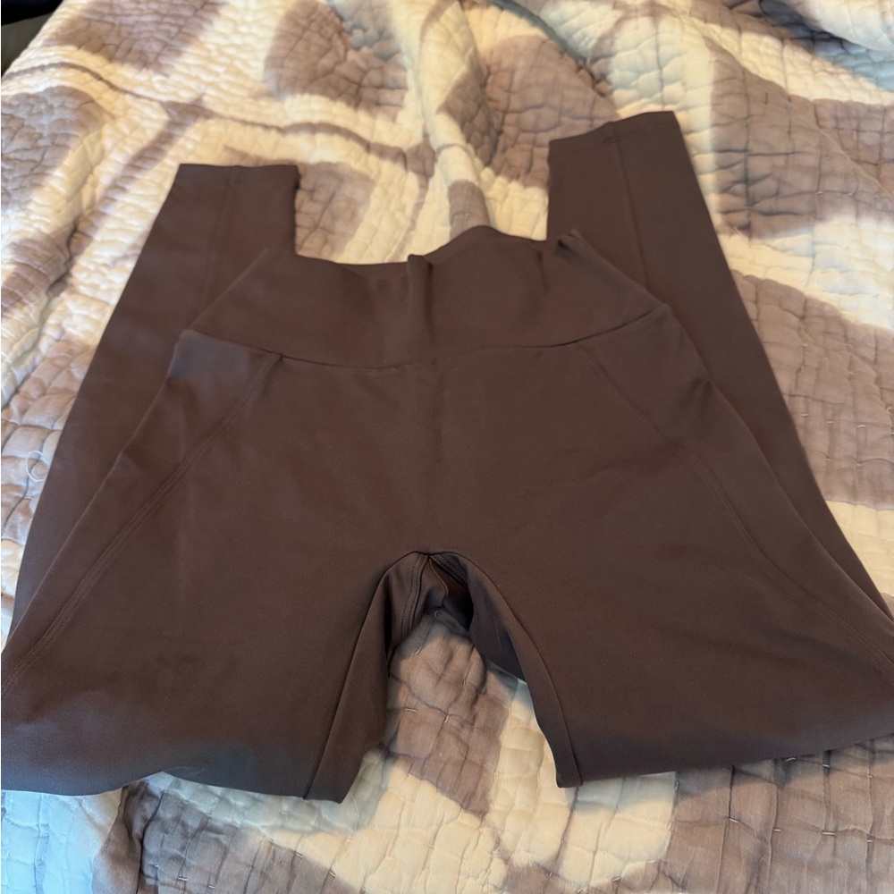 Bombshell Sportswear Leggings
